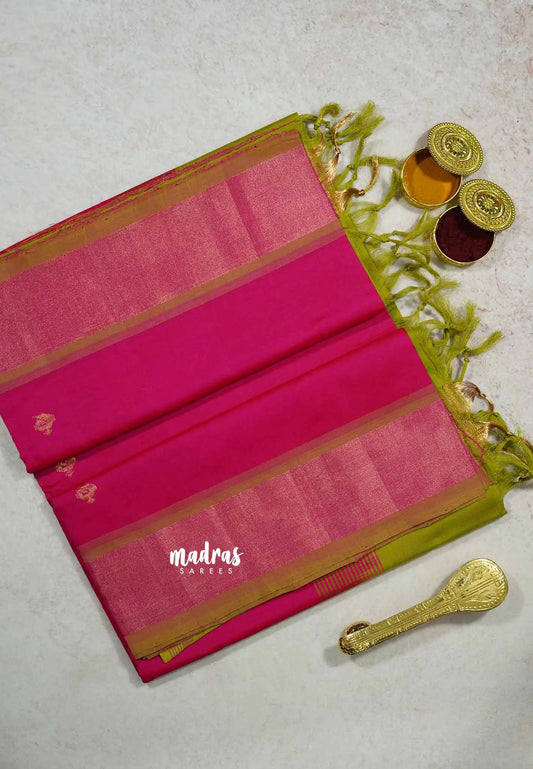 Rani Pink - Mookuthi Amman silk cotton getti zari border with buttas