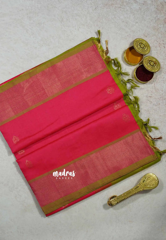 Radium Pink - Mookuthi Amman silk cotton getti zari border with buttas