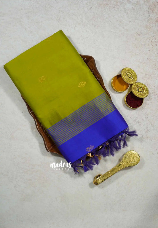 Sap Green - Mookuthi Amman silk cotton getti zari border with buttas