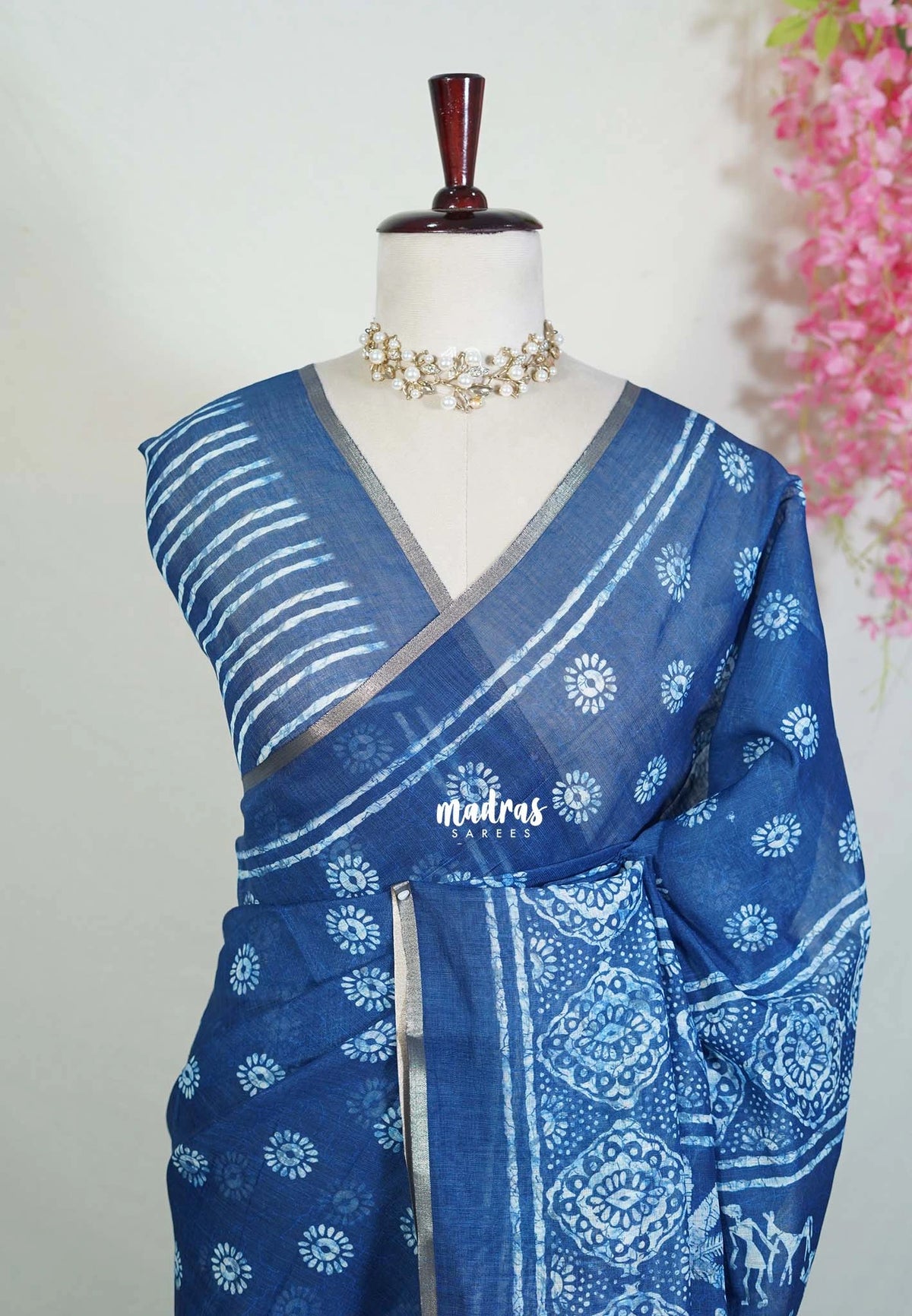 Indigo Blue-Circle Design - Pragathi - Linen Cotton Saree Floral Prints with Tiny Border - Perfect for Office Wear | Summer wear | Casual Wear