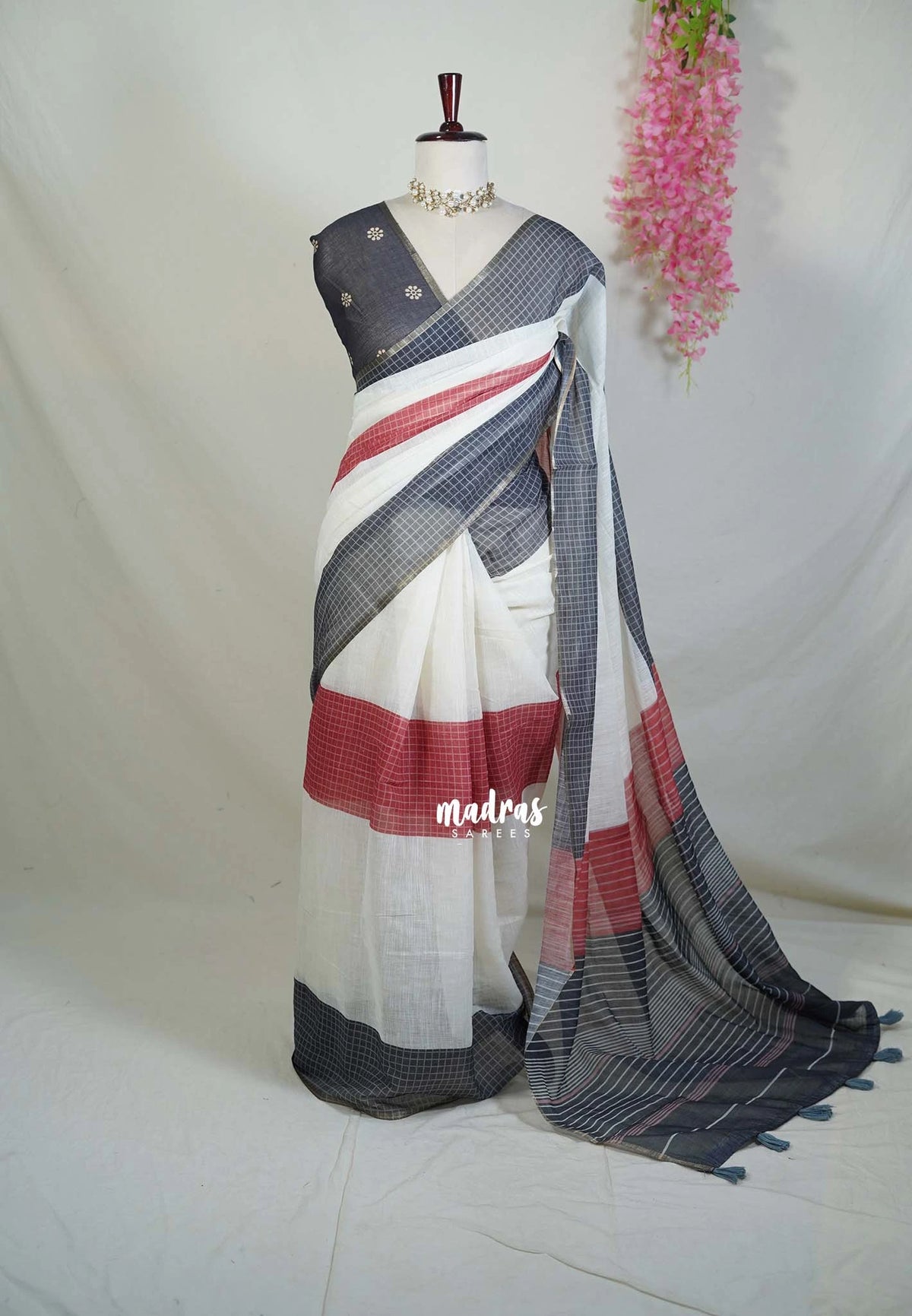 Ivory Beige - Pragathi - Linen Cotton Saree with Checks Prints - Perfect for Office Wear | Summer wear | Casual Wear