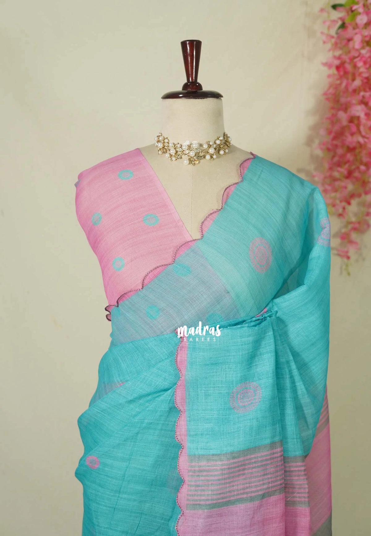 Aqua Blue with Scallop - Pragathi - Linen Cotton Saree with Buttas Scallop Border Contrast Pallu and Blouse - Best for Office Wear | Casual Wear