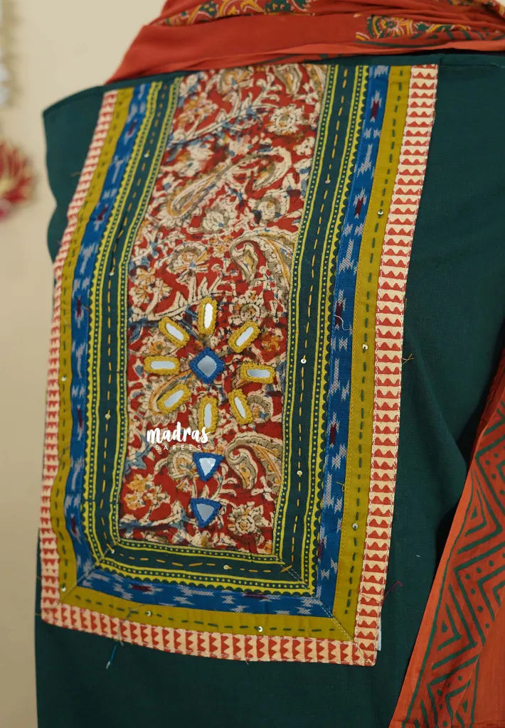Amitha – Dark Green Pre-washed pure cotton with kalamakri mirror yoke salwar set