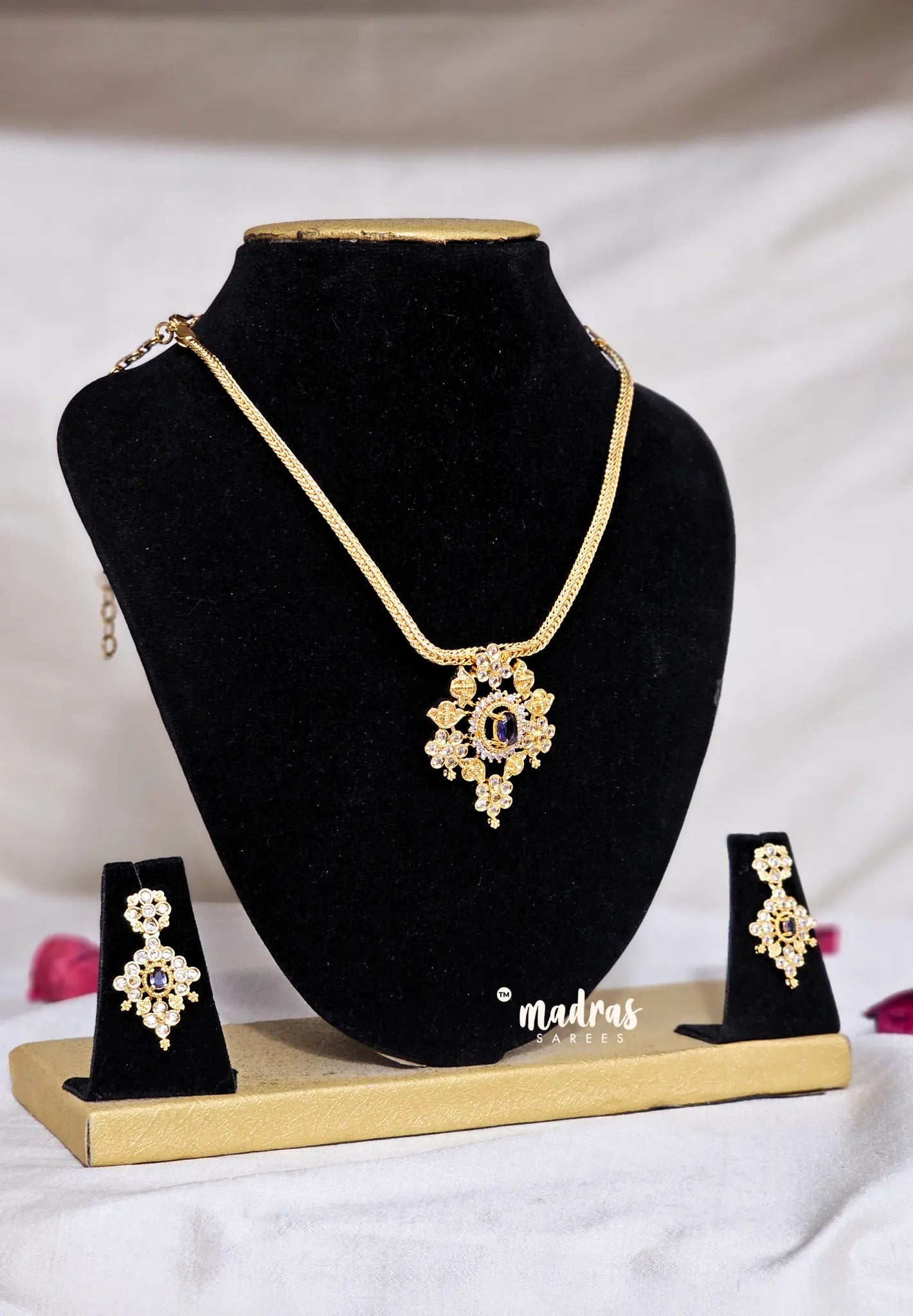 Premium 1 Gram Gold polish AD Stone Trendy Unique violet Pendant Neckl ...