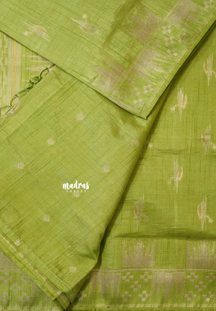 Light Green - Raaga - Premium Raw Mango silk saree with stylish buttas and border