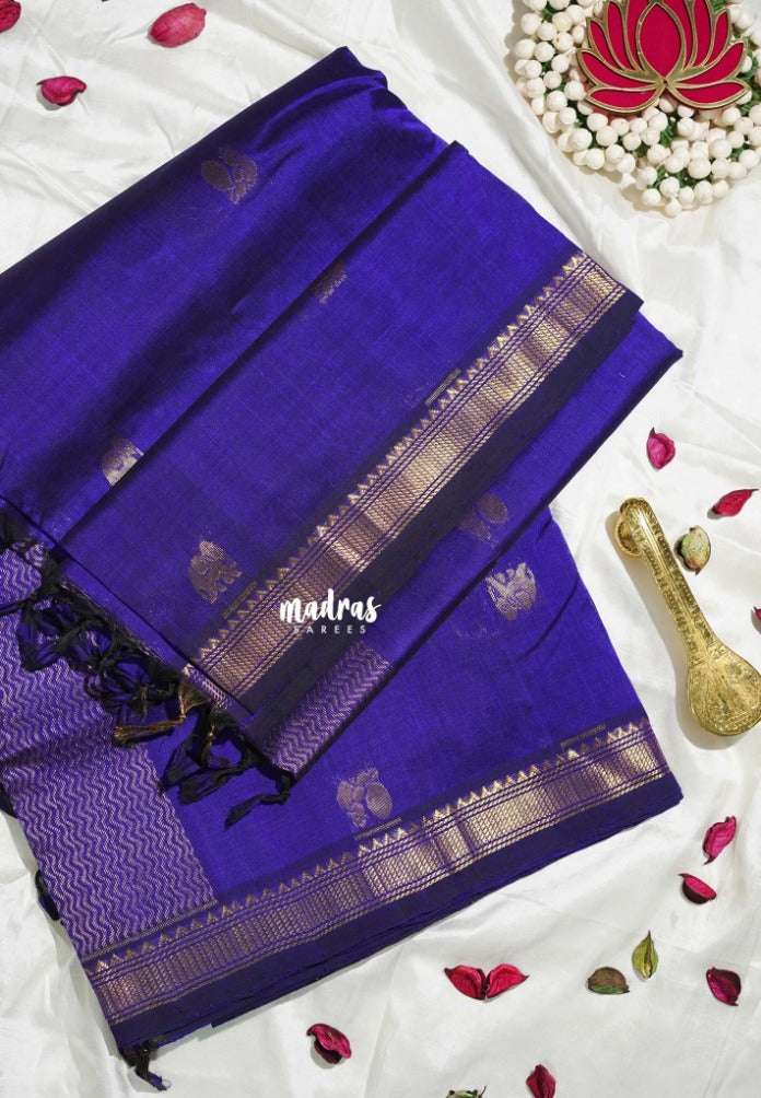 Violet Purple - Meenakshi - Light Weight Pure Silk Cotton Saree Small Border with Yaanai, Mayil Buttas - Perfect for Wedding Functions