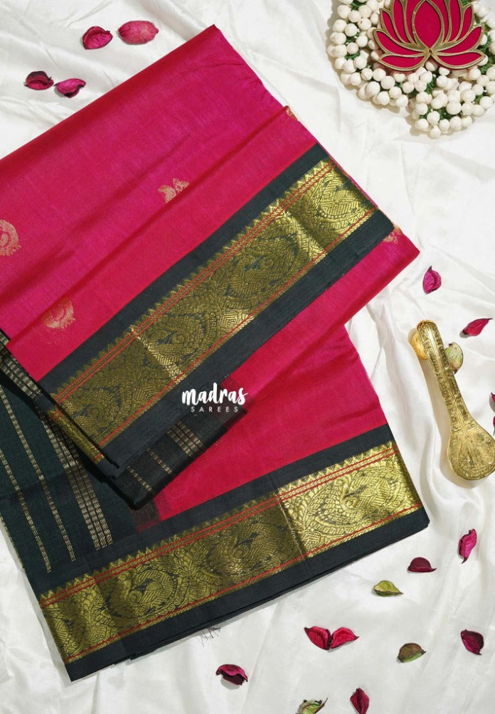 Dual Shade Raspberry Pink - Meenakshi - Light Weight Pure Silk Cotton Saree Mayil Border, Mayil Buttas with Contrast Pallu and Blouse - Perfect for Wedding Functions
