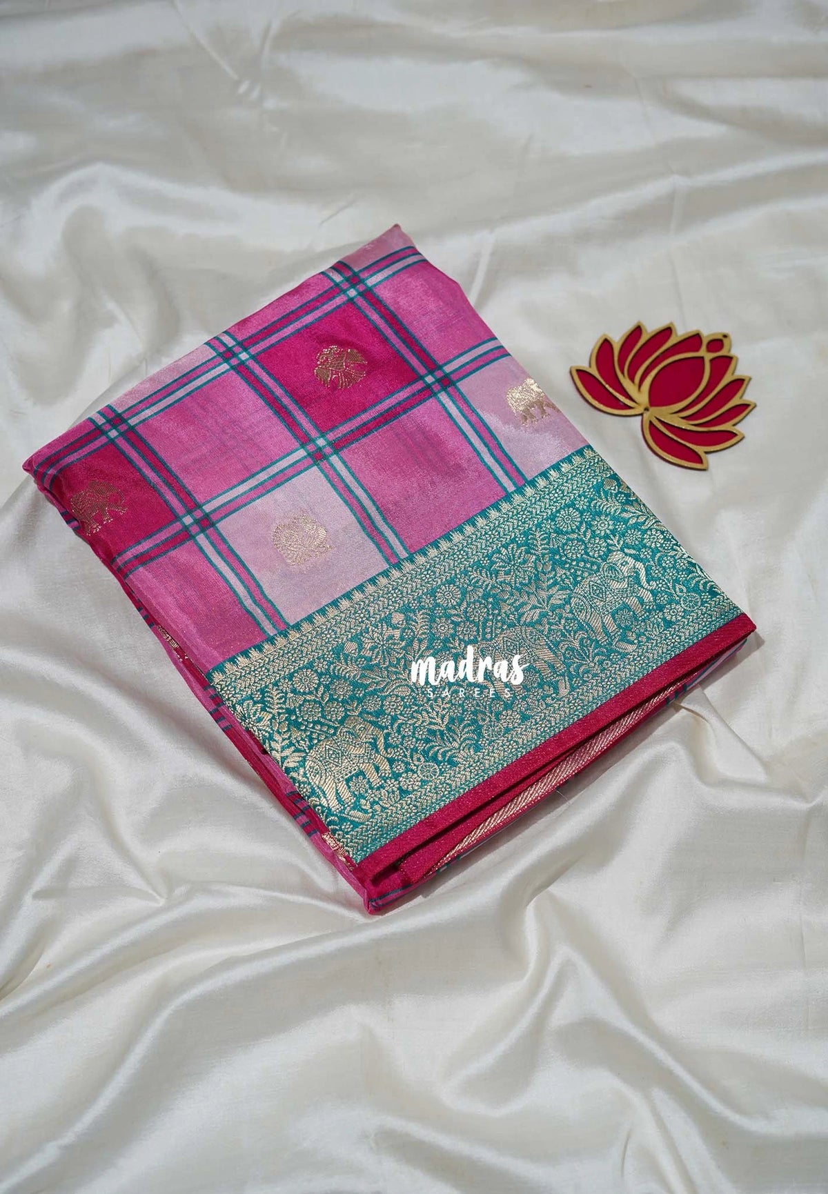 Queen's Pink - Swara – Grandeur Pure Viscose Silk Saree Madras Checks & Gandaberunda Buttas with Yaanai Border Contrast Pallu and Blouse - Best for Diwali Festive | Wedding Functions