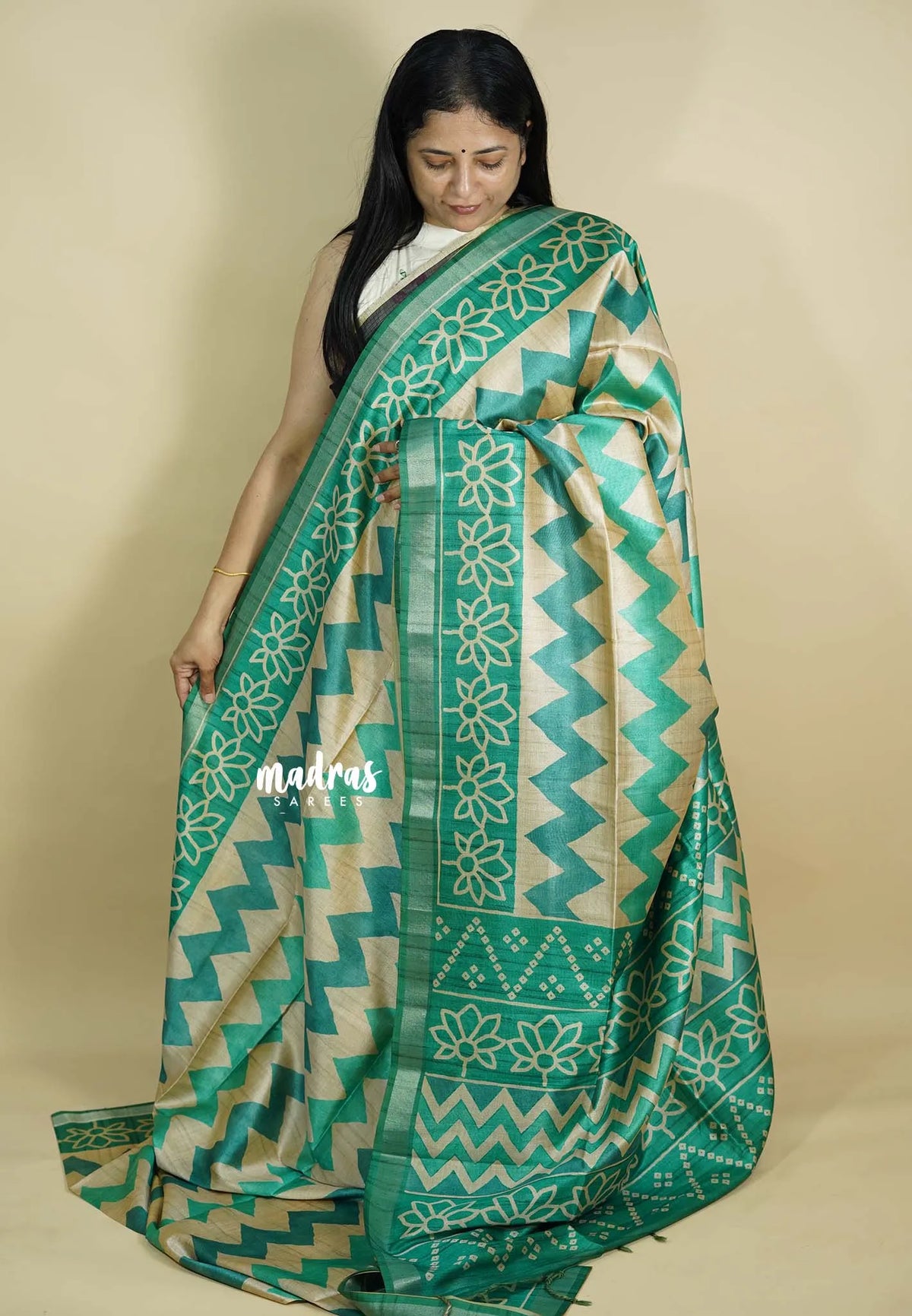 Sea Green - Roopa - Lightweight semi tussar grooves weaving with zig zag prints