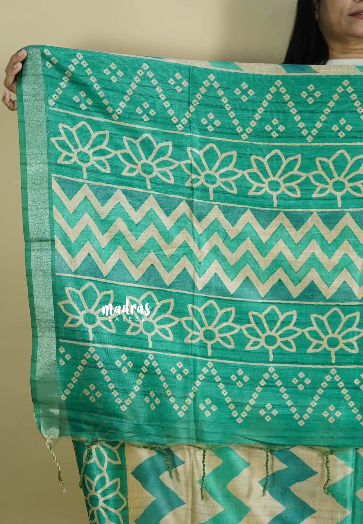 Sea Green - Roopa - Lightweight semi tussar grooves weaving with zig zag prints