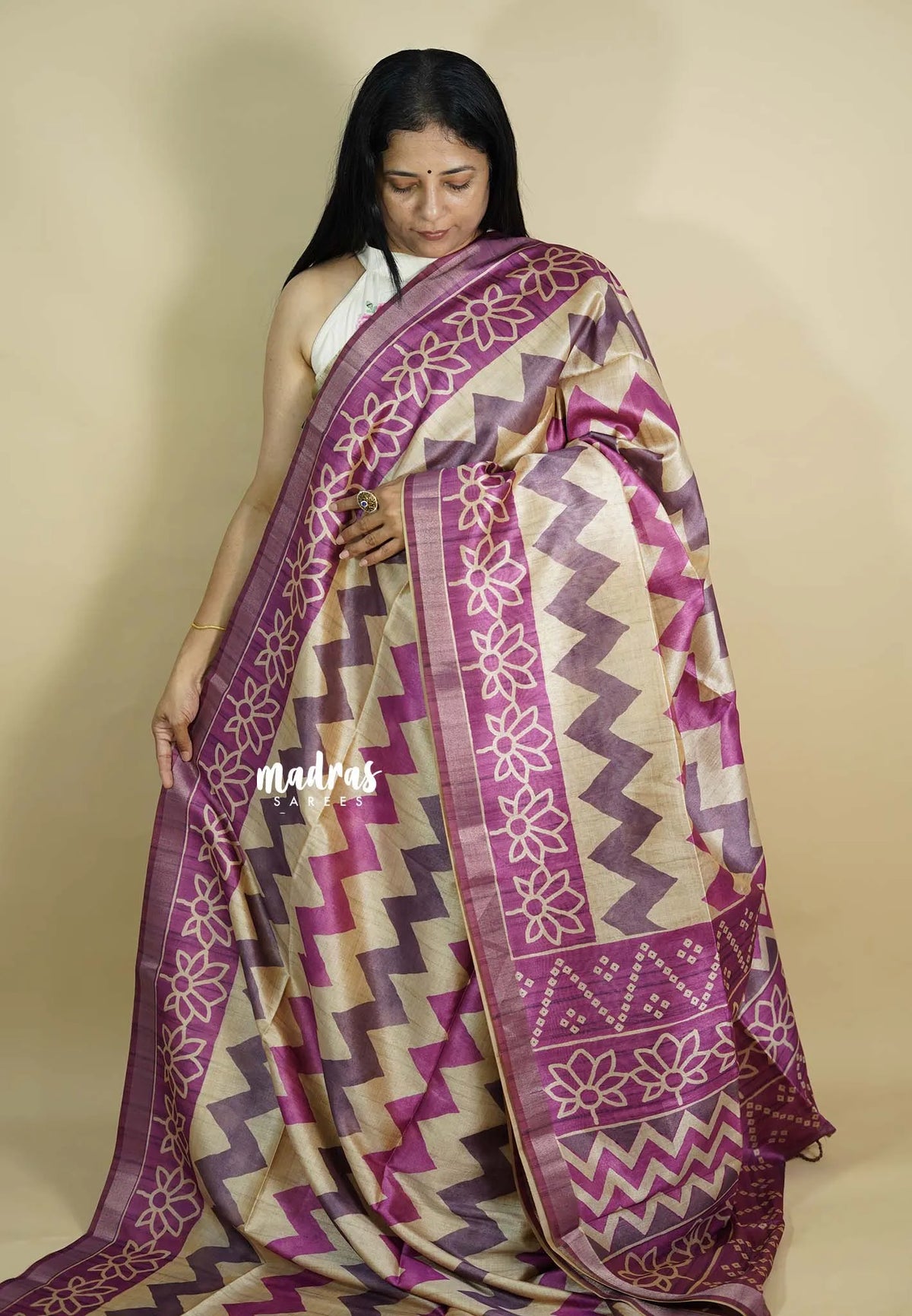 Magenta and Purple - Roopa - Lightweight semi tussar grooves weaving with zig zag prints
