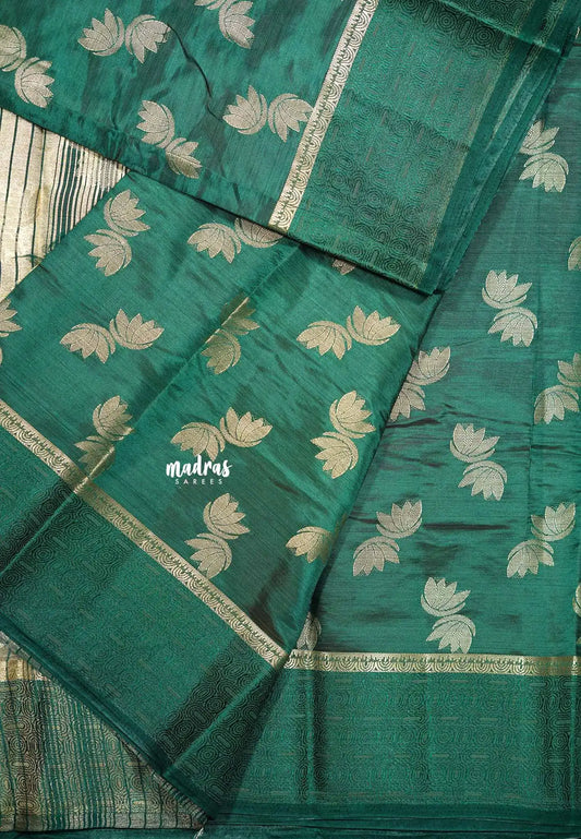 Deep green - Raaga - Lightweight thread border Semi tussar with floral buttas