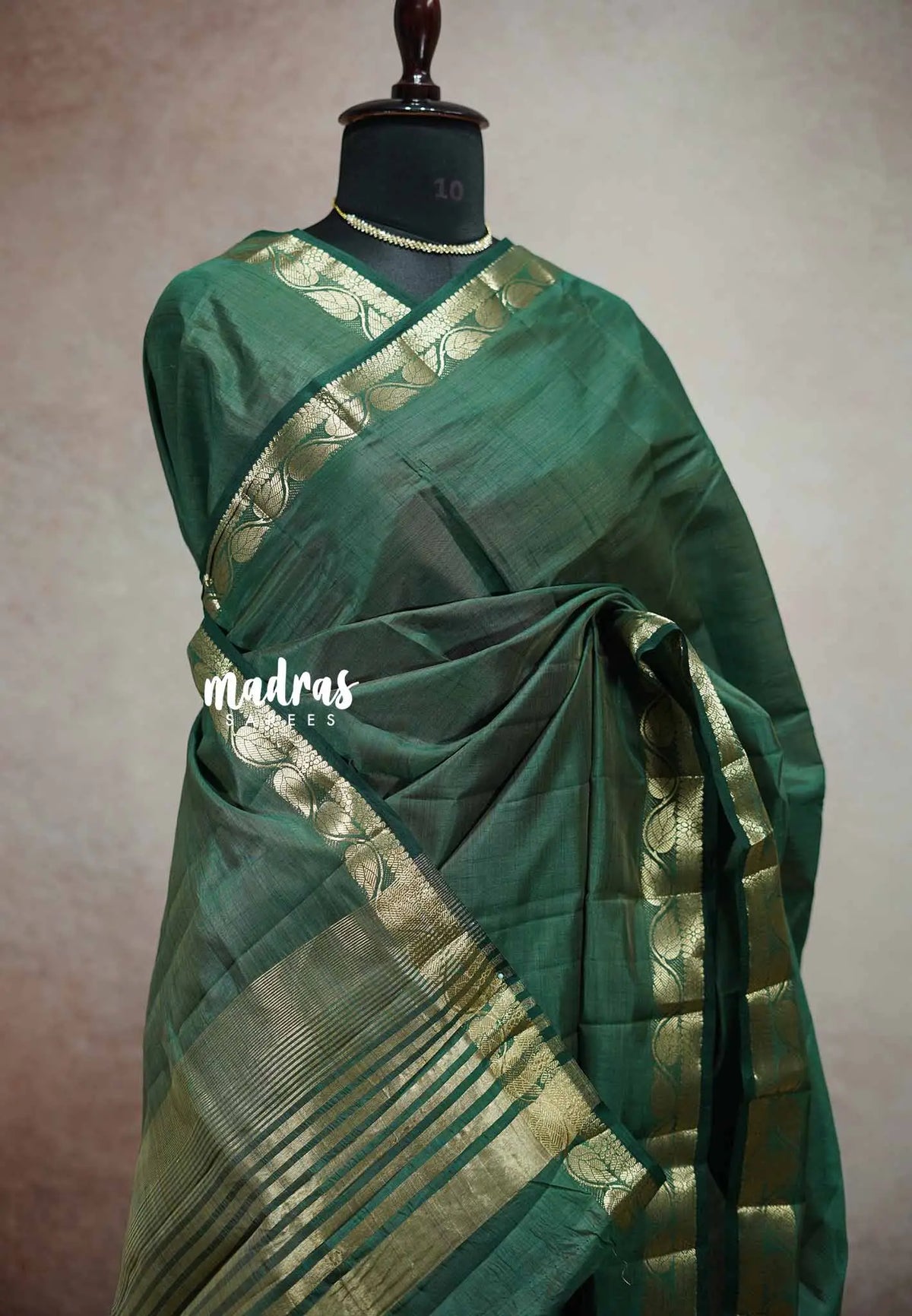 Deep green - Lightweight Semi tussar saree wtih leaf border