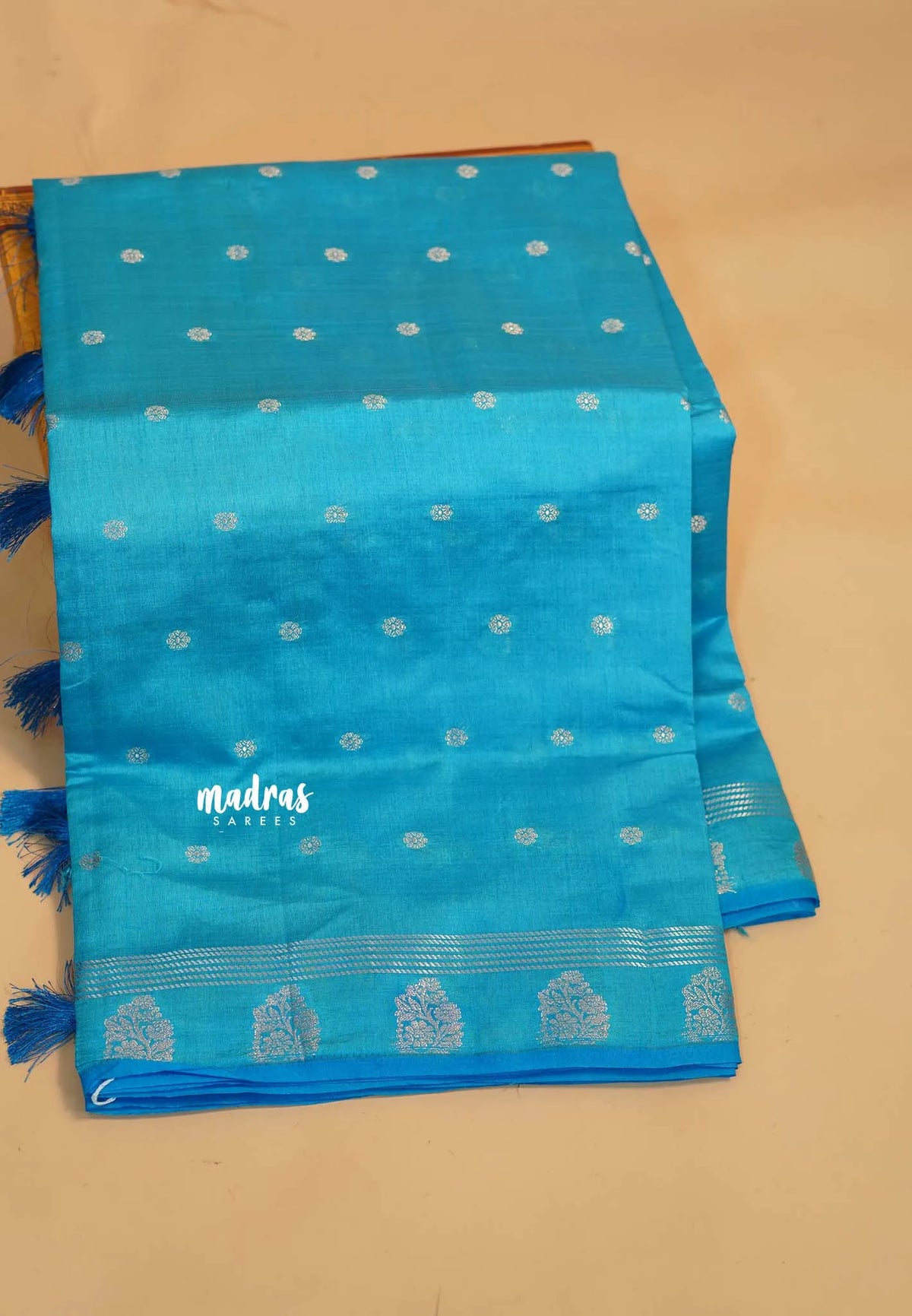 Blue Muse - Raaga - Lightweight Semi tussar saree with buttas and small border