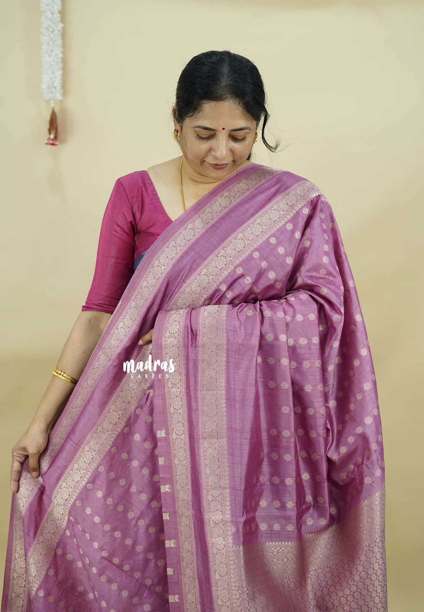 Onion Pink - Raaga - Premium Raw Mango silk saree with Rettabeta Border and Buttas