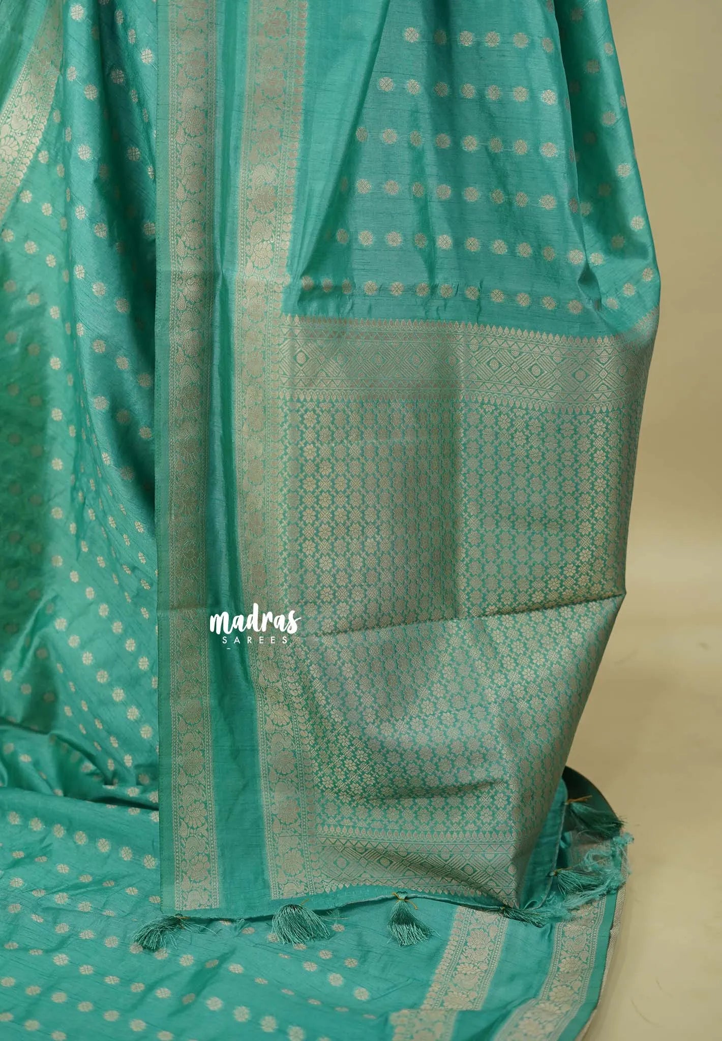 English Green - Raaga - Premium Raw Mango silk saree with Rettabeta Border and Buttas