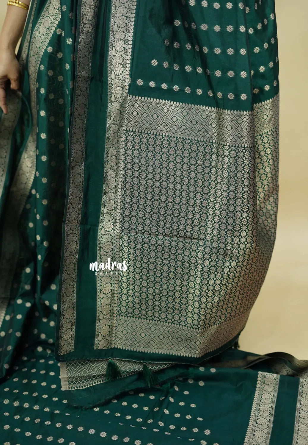 Dark Green - Raaga - Premium Raw Mango silk saree with Rettabeta Border and Buttas