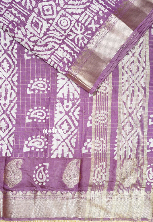 Sparkling Magenta Pearl - Rudra - Traditional Munga silk with checks weaving
