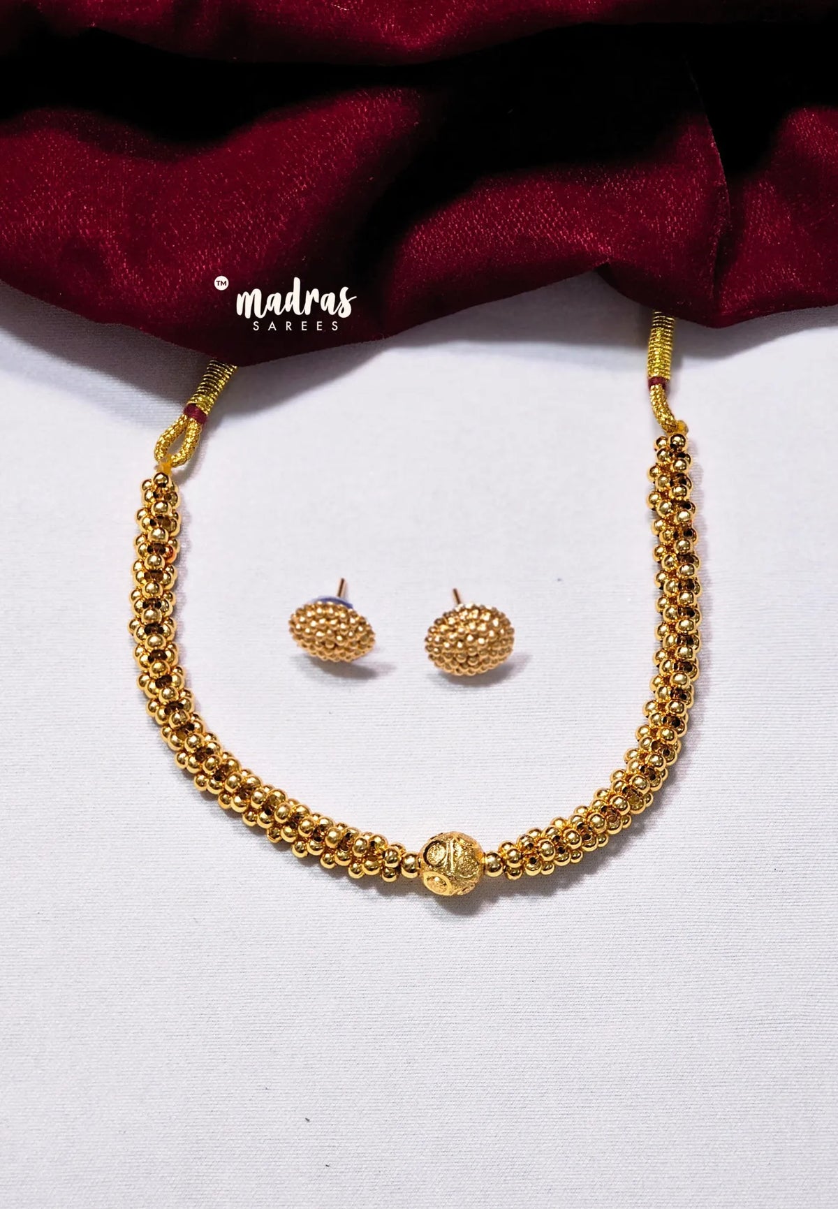 Maharashtrian Kolhapuri Traditional Thushi Short Necklace Set for Girls