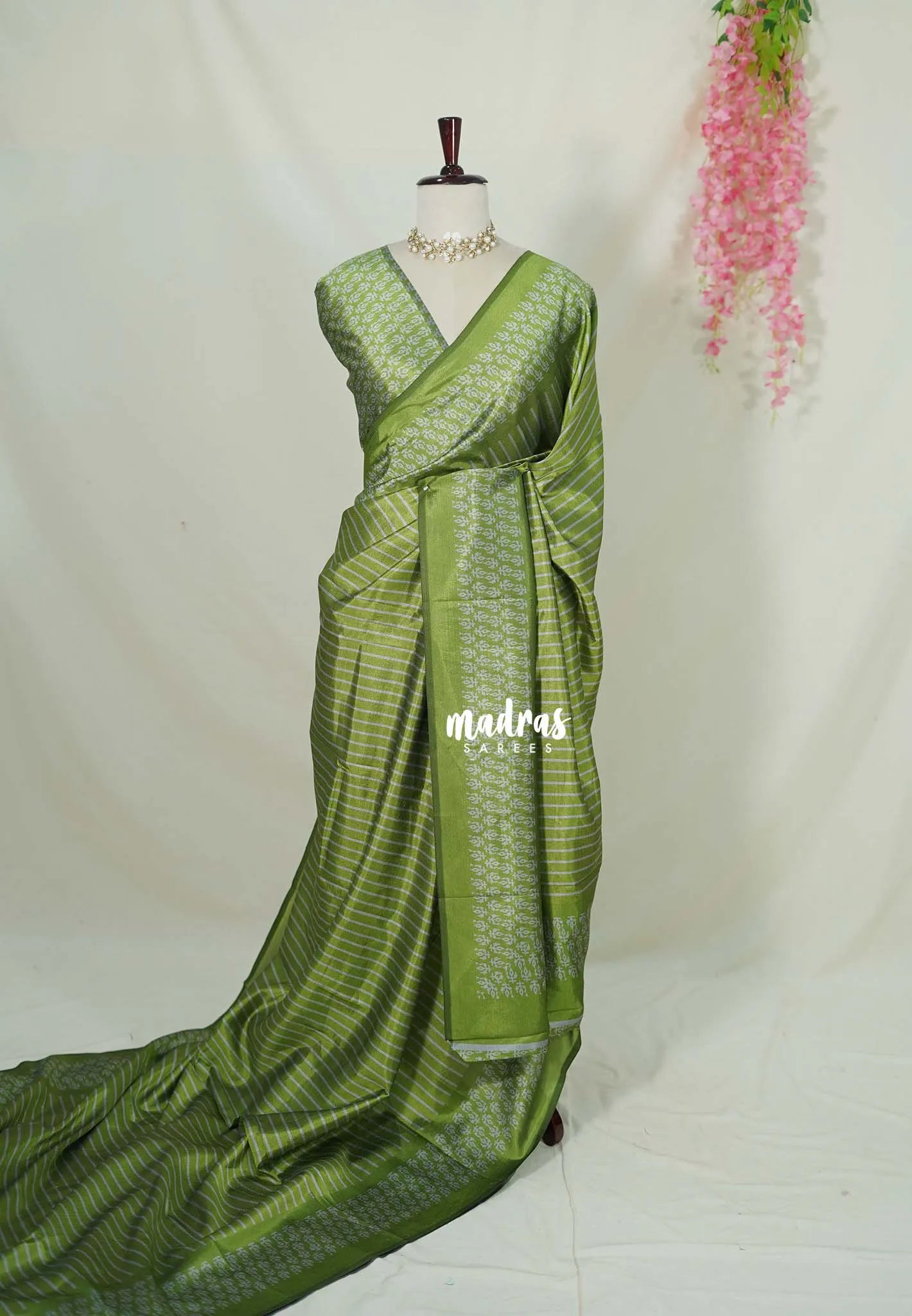 Muted Fresh Green - Ananya