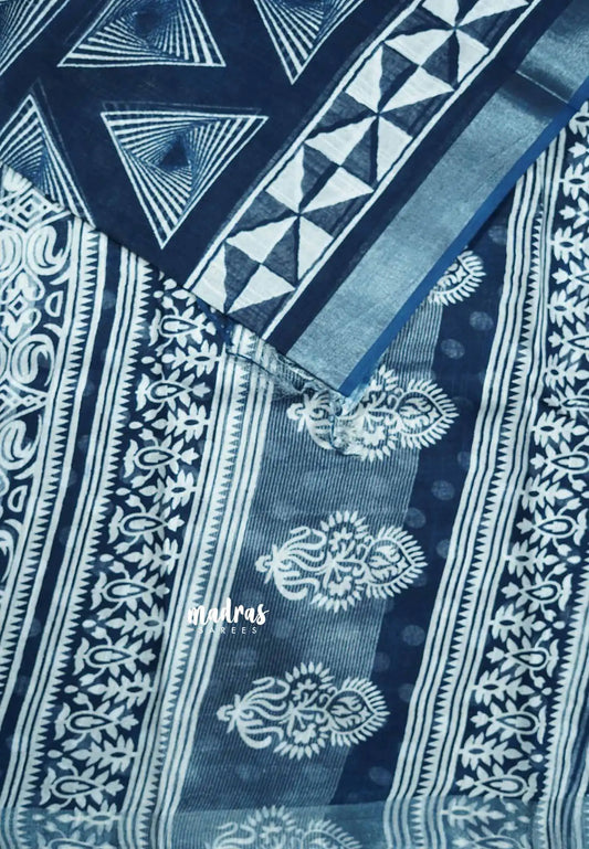 Indigo blue - Soft linen cotton with triangle prints