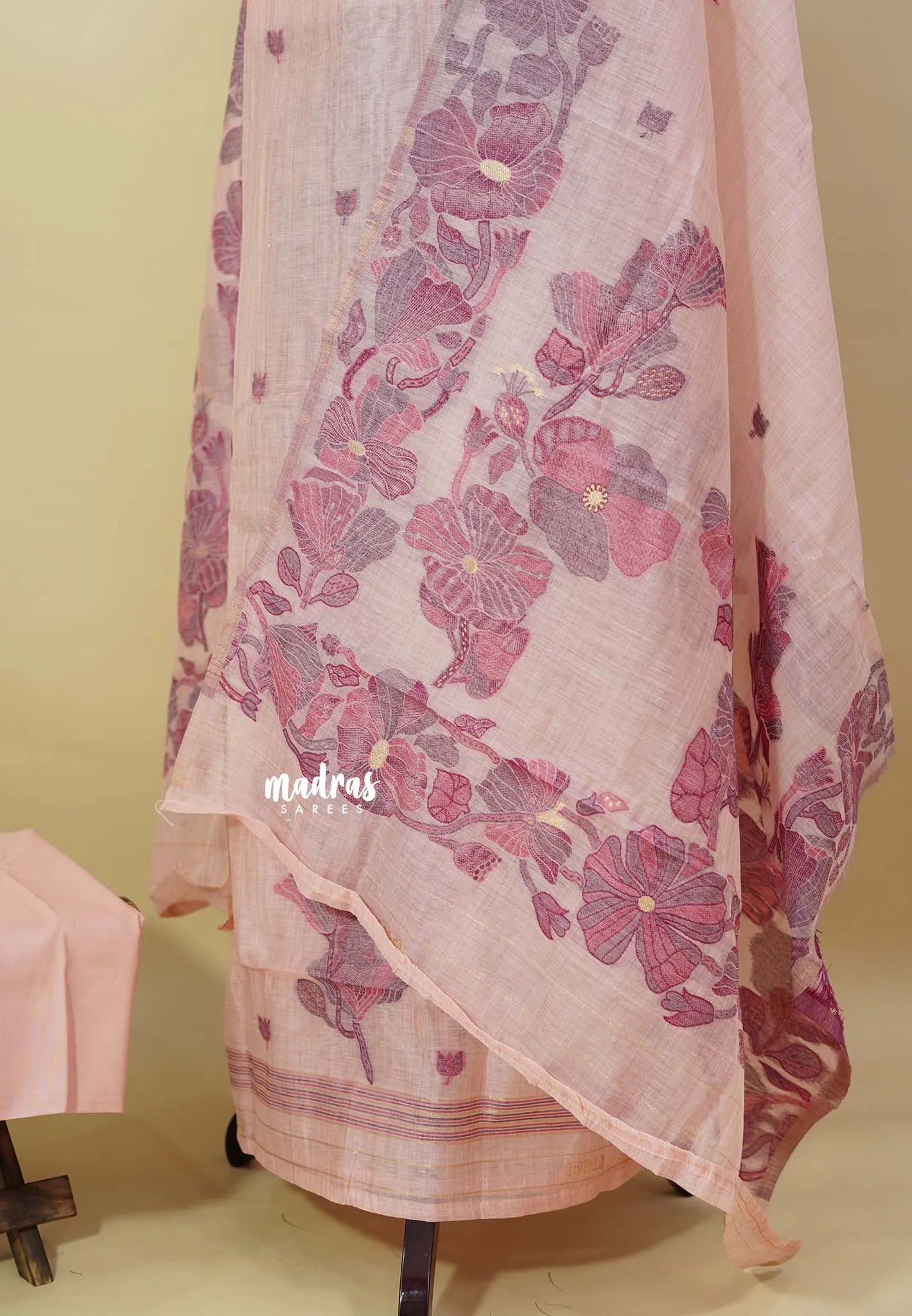 Amitha – Blush Peach Pink Soft muslin silk with thread weaving work dupatta
