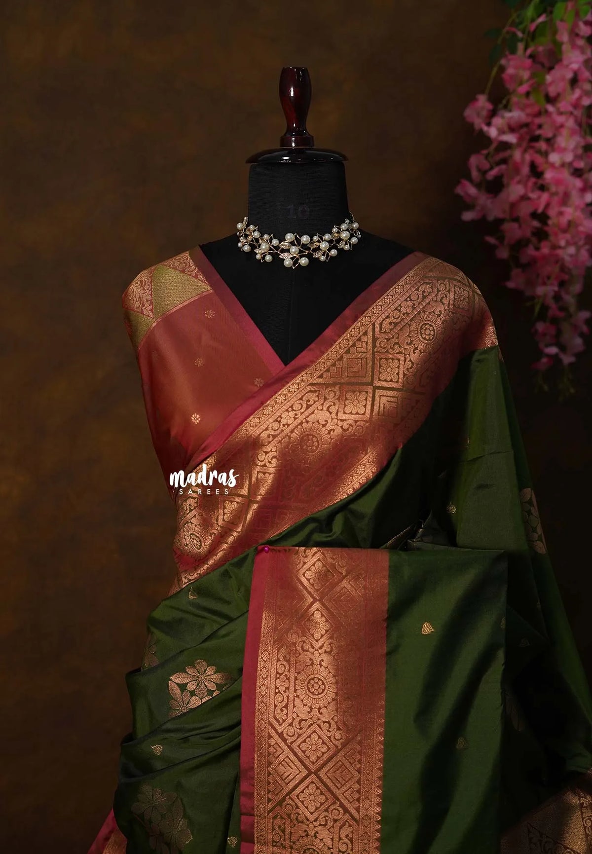 Verdant Olive Green - Sowbhagya Gift silk – Soft Silk Elegance Saree with Rich Pallu and Blouse - Perfect for Festive Celebration