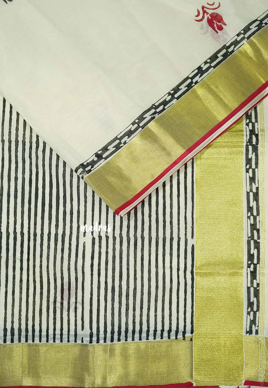 Halfwhite - Sowmiya - Organic Bamboo Cotton thulip print with Tissue Border with raw silk blouse