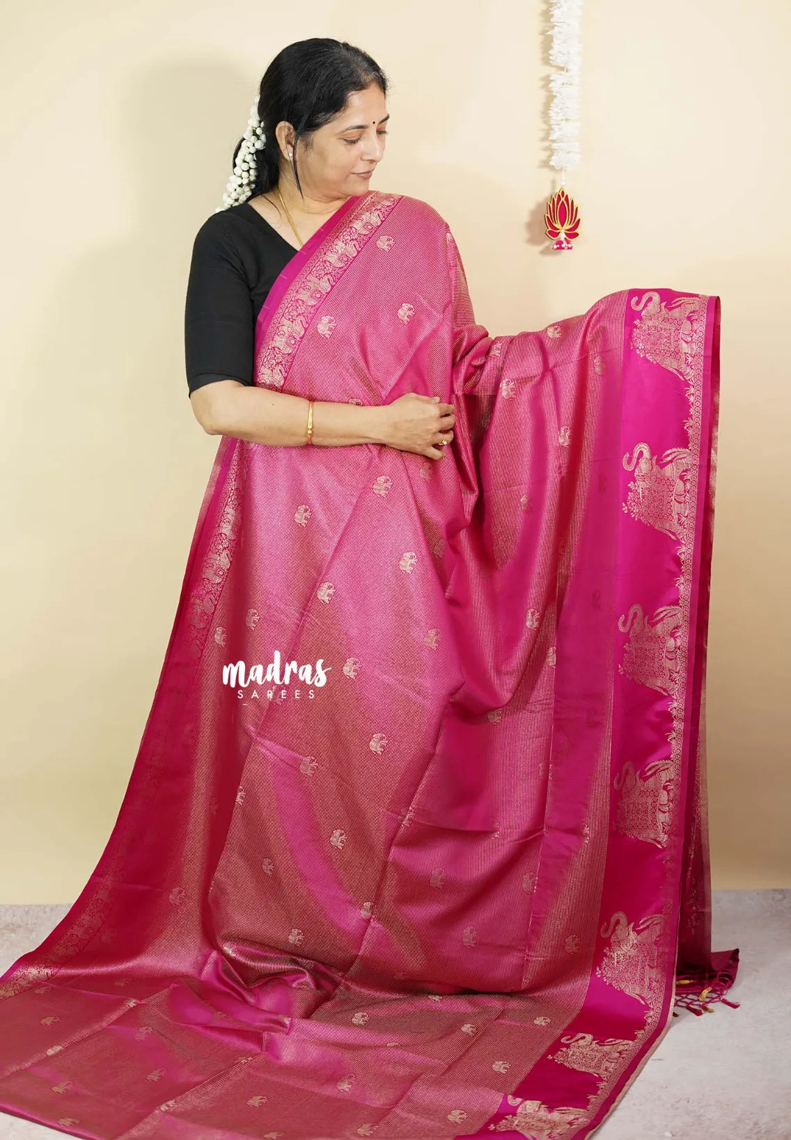 Queen's Pink - Sri valli pure satin silk with vairaoosi full weaving and elephant border