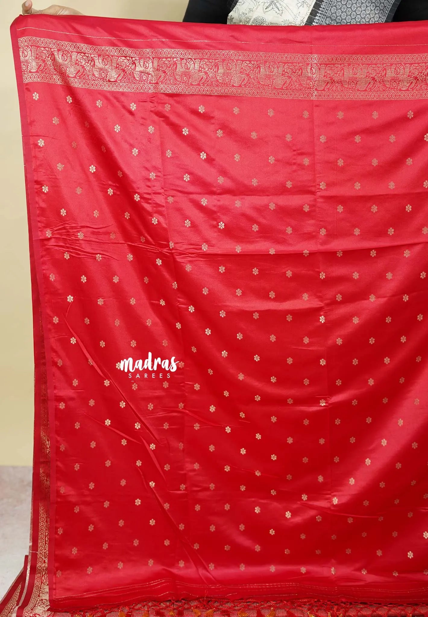 Classic Red - Sri valli pure satin silk with vairaoosi full weaving and elephant border