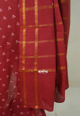 Reddish Maroon - Subbulakshmi - Sungudi 100 Count Saree with Rettapetta Rudraksham Border Ayutha ezhuthu Buttas with Blouse Combo - Best for Casual Wear | Summer Wear | School | College | Office wear