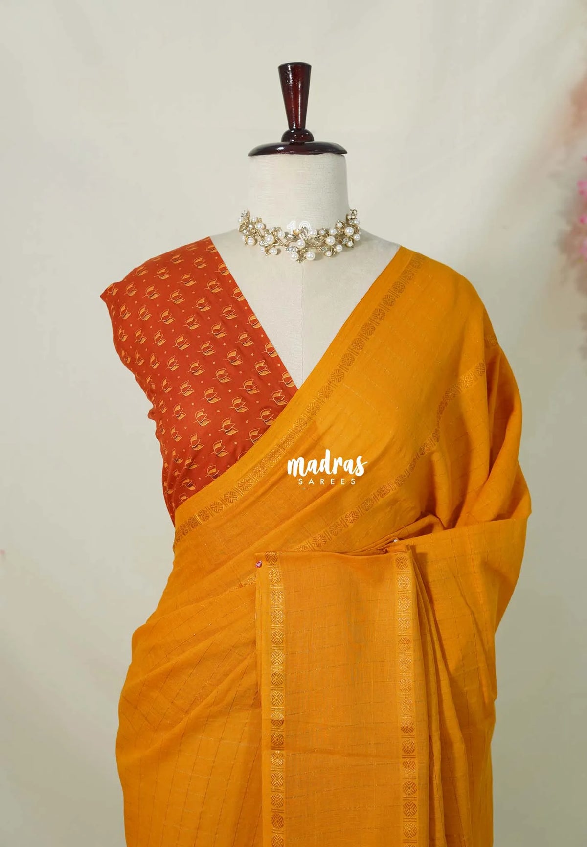 Temple Turmeric Yellow - Subbulakshmi - Sungudi 100 Count Saree Checks with Rettapetta Rudraksham Border with Ajrakh Blouse Combo - Best for Casual Wear | Summer Wear | School | College | Office wear