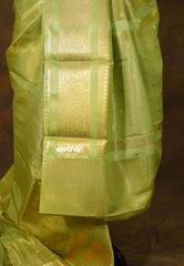 Golden Shade Mehndi Green - Thendral - Kanchi Soft Tissue Silk Saree with Rich Pallu and Blouse - Perfect for Wedding Functions