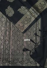 Nightfall Black - Thendral - Kanchi Semi Silk Flower Border with Buttas - Best for Pooja Functions | Diwali Festive
