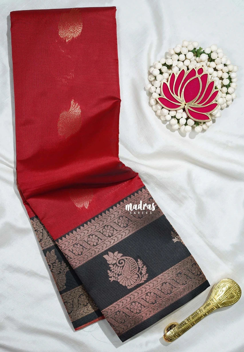 Chilli Red with Black - Thendral - Kanchi Semi Silk Flower Border with Contrast Pallu and Blouse - Best for Pooja Functions | Diwali Festive