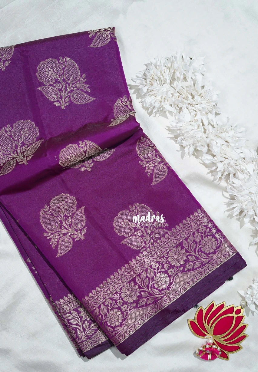 Magenta Purple - Thendral - Kanchi Semi Silk Flower Border with Buttas - Best for Pooja Functions | Diwali Festive