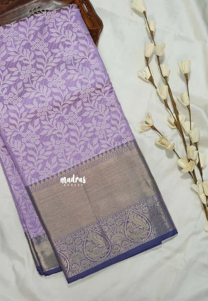 Lavender - Thendral - Kanchi semi silk with thread weaving body with zari border - Perfect for Wedding Functions