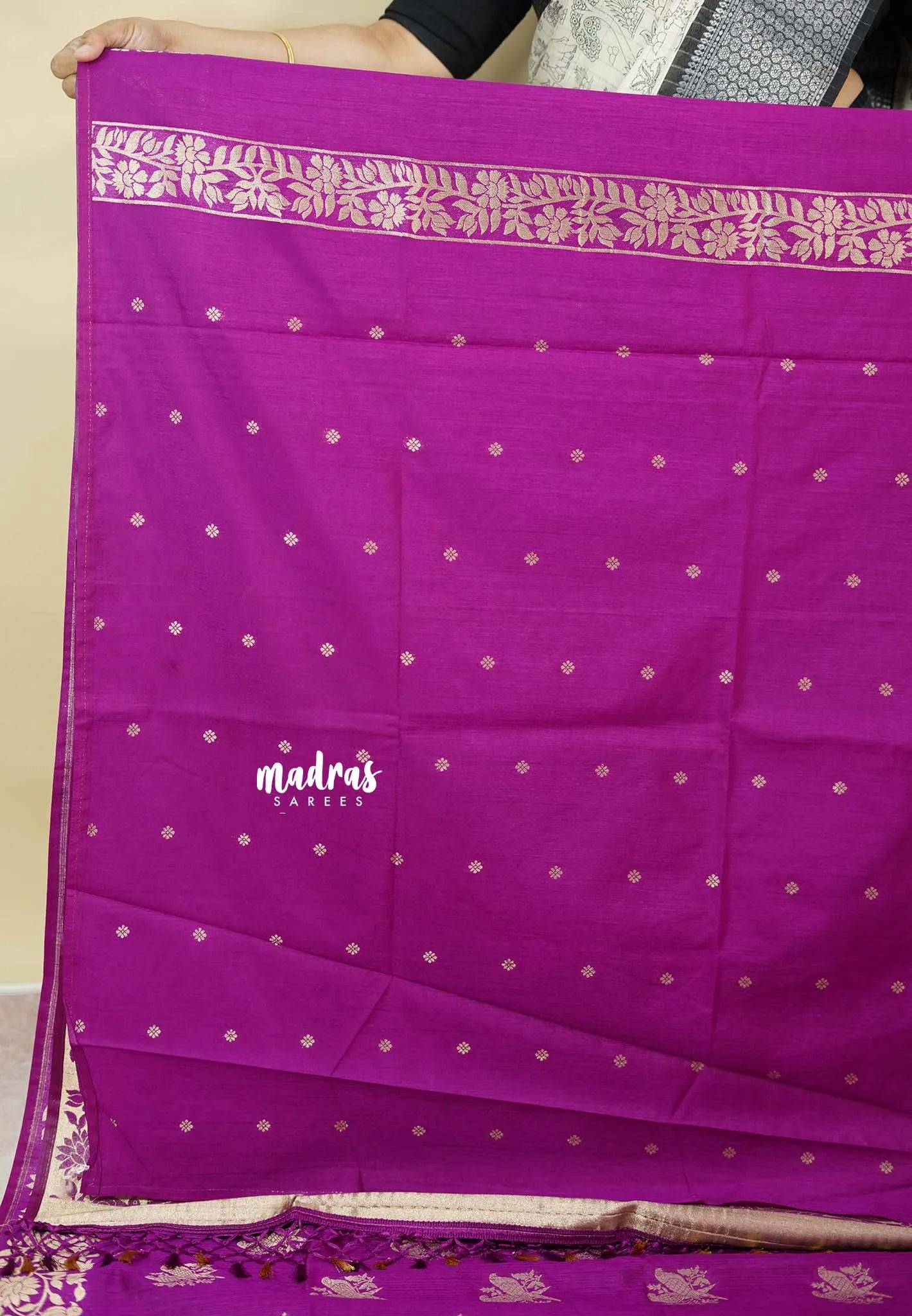 Magenta - Vadhanam - Premium Jute tussar with full birds weaving buttas and border