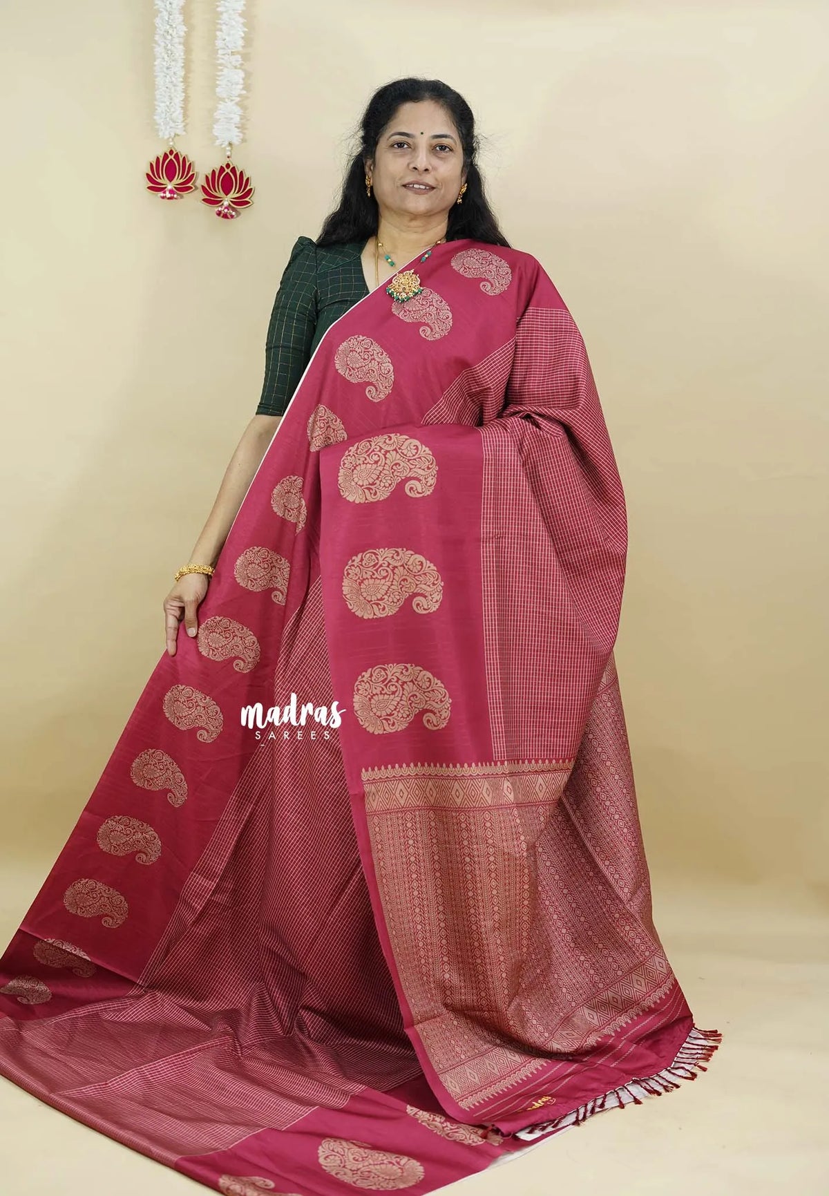 Beet Pink - Yamini paper silk mango border and sirukattam body