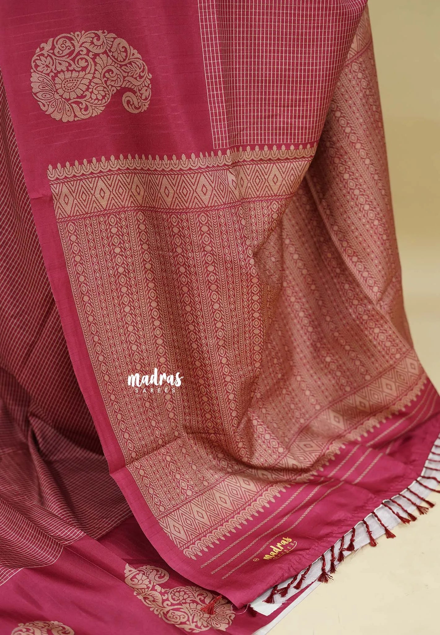 Beet Pink - Yamini paper silk mango border and sirukattam body