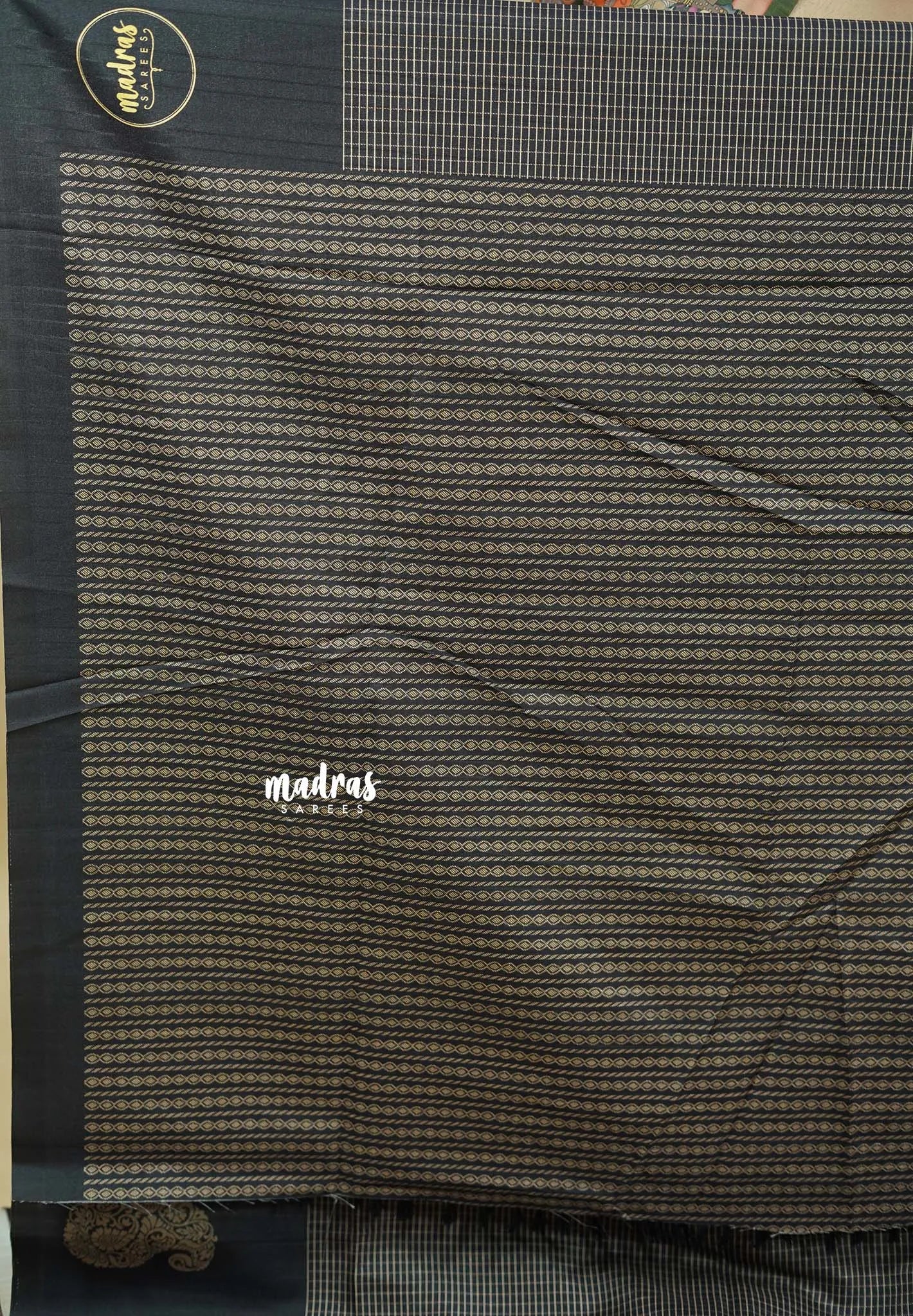 Black - Yamini paper silk mango border and sirukattam body