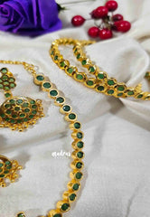 Aimpon Vintage Emerald Stone Attigai set with Earrings and Bangles (2.6)