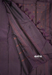 Arani semi soft silk saree Borderless Mettalic shades