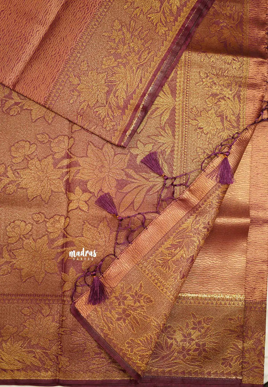 Bavanchi - Fusion of Banaras and Kanchi  Wavy body design with floral weaving border - Winered