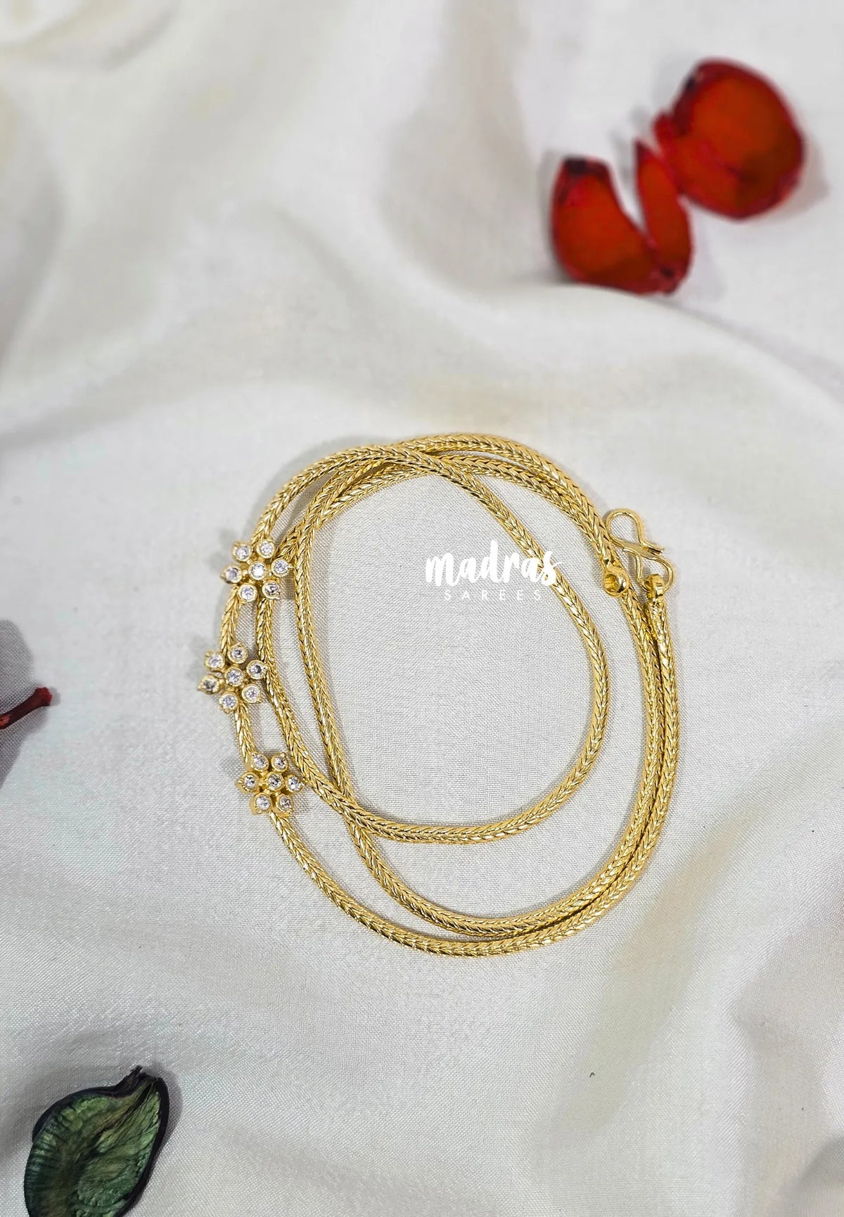 Aimpon - Trendy Mugapu Chain for Women