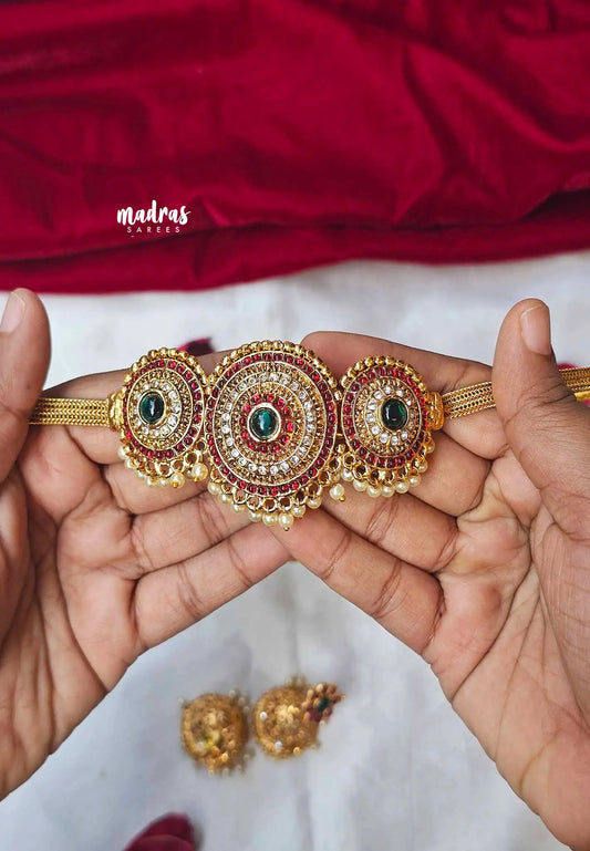Trendy bridal choker with jumka