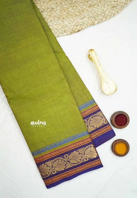 Classic Kanchi cotton small floral border  - Chutney green