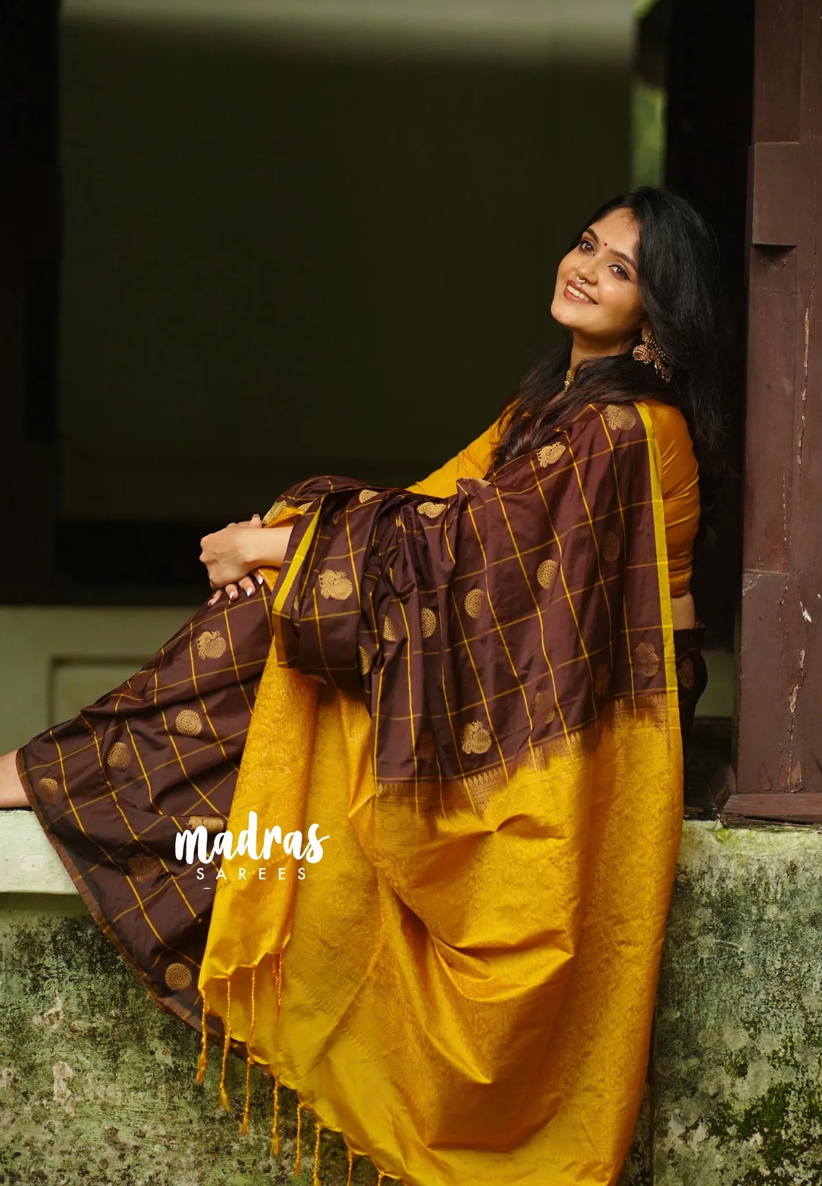 Coffee brown - Hamsavalli – Soft Silk Elegance rudraksham mayil kattam body