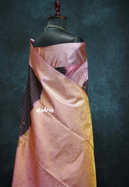 Dark chocolate brown - Hamsavalli – Soft silk with stripes weaving mango small border rich pallu