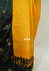 Midnight Emerald Green - Hamsavalli – Soft Silk Elegance rudraksham mayil kattam - Perfect for Wedding Functions